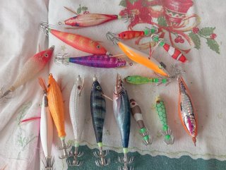 Señuelos de pesca para calamar