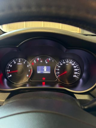 Kia Carens 1.6 GDi 135CV | 09/2015 NACIONAL