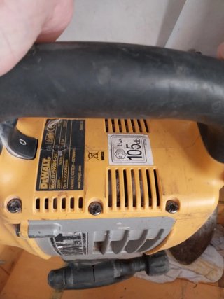 Martillo Eléctrico Dewalt con Accesorios
