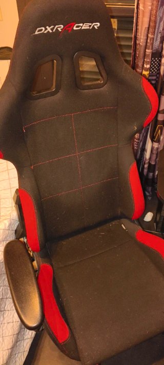 Silla Gaming DXRacer Negra y Roja