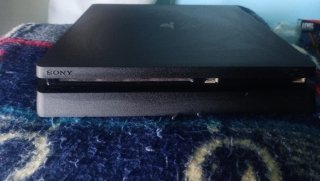 Consola Sony PlayStation 4 Negra