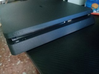 Consola Sony PlayStation 4 Negra