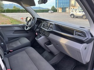 Volkswagen Caravelle 2022