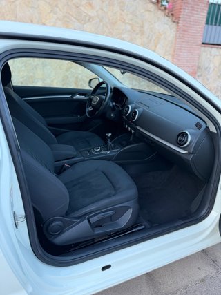Audi A3 Ambiente 1.6 TDI 105cv