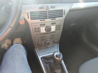 Opel Astra 2007