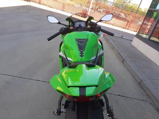 Kawasaki ZX-4RR PERFORMANCE