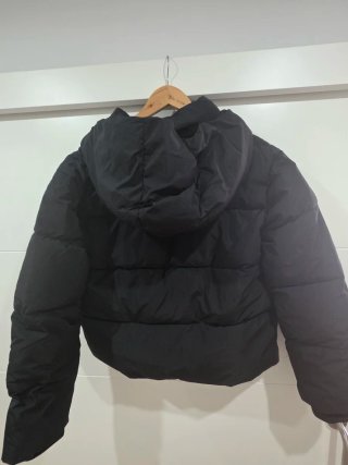 Cazadora acolchada Stradivarius Negra Talla S