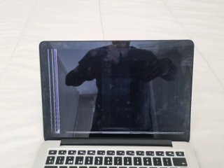 MacBook Pro pantalla rota