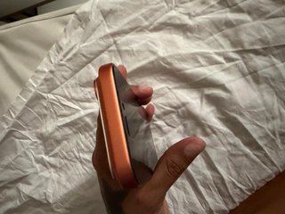 Teléfono Naranja Casi Nuevo