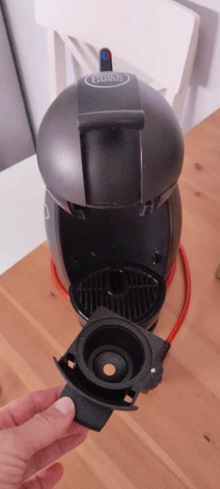 Cafetera Dolce Gusto Krups Negra