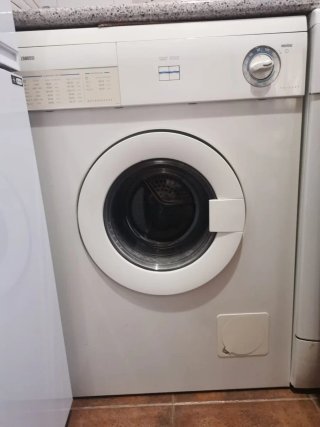 Secadora Zanussi