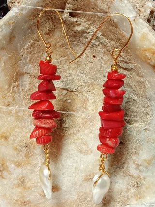 Pendientes Perlas Barrocas Agua Dulce y Coral