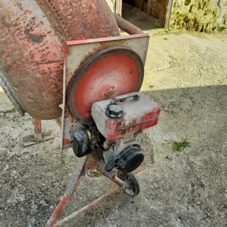 Hormigonera motor gasolina