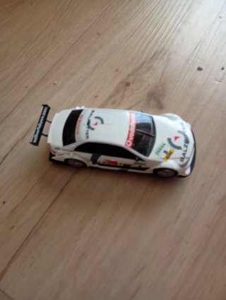 Scalextric compact coche Mercedes (no negociable)