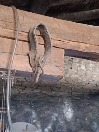 Herramienta agrícola antigua de madera