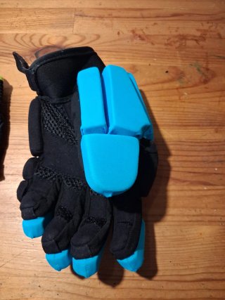 Palo Hockey Grays, Espinilleras y Guante