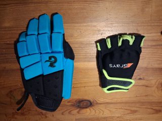 Palo Hockey Grays, Espinilleras y Guante