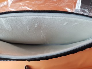 Funda Rainyear 14 Antigolpes Negra
