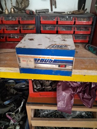 Cargador de Batería TRUS 6V/12V