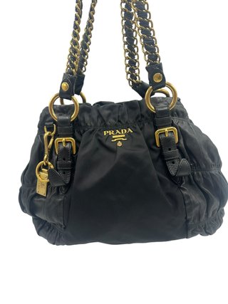 Bolso Prada Negro y Dorado