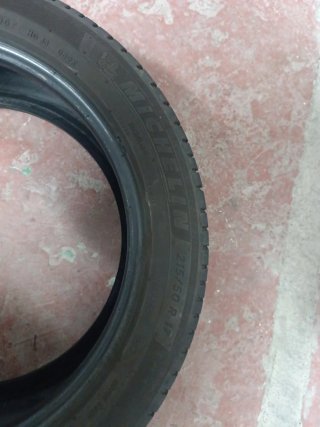 Neumáticos Michelin 215/50 R17