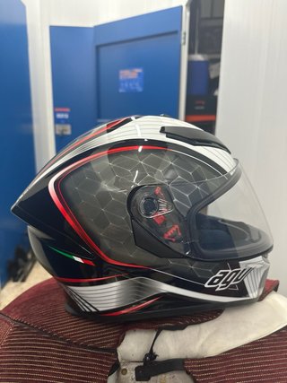 Casco AGV K-5 Talla XS + funda tiene visera solar