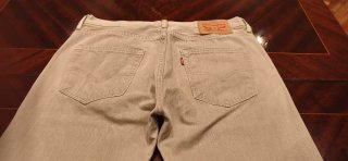 PANTALÓN LEVI'S 501 BEIGE LAVADO A LA PIEDRA, W32.