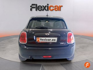 MINI Cooper ONE D 5 PUERTAS