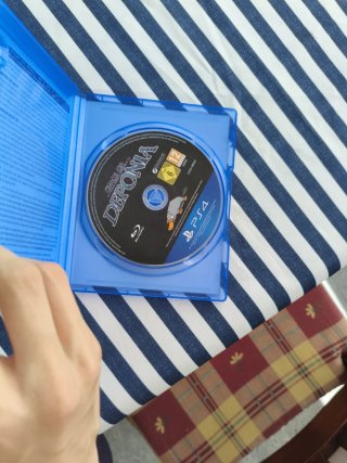 Juegos PS4: Ark Survival Evolved y Caos en Deponia