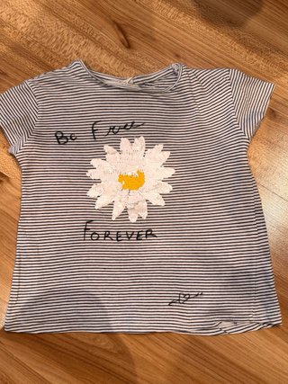 Lote 7 camisetas de manga corta niña T. 5/6 años