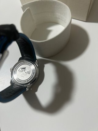 Reloj LOTUS juvenil azul y plateado