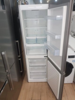 Nevera Bosch  Lavadora secadora Beko Garantía T