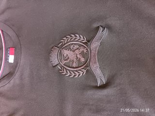 T-shirt Tommy Hilfiger com brasão