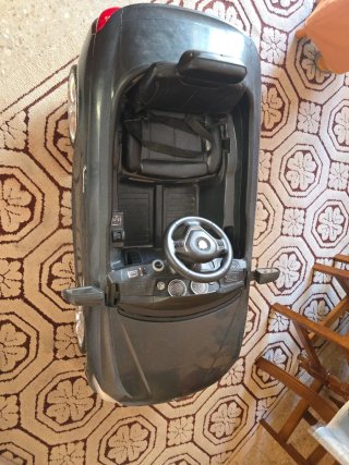 Coche eléctrico infantil BMW