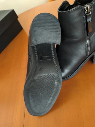 Botas Xti tacón negras mujer