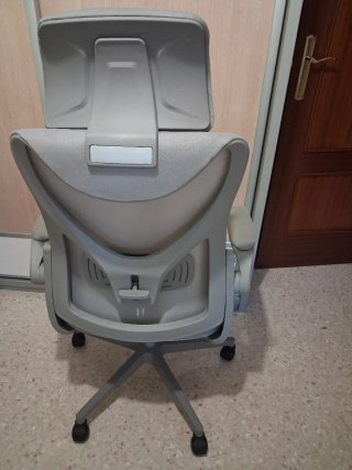 Silla de oficina gris