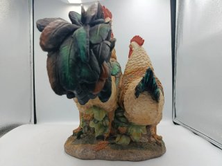 FIGURA DE GALLINA Y GALLO DECORATIVO
