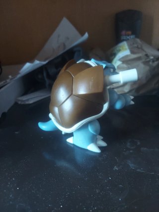 Figurita Blastoise de Lujo (sin chorros)