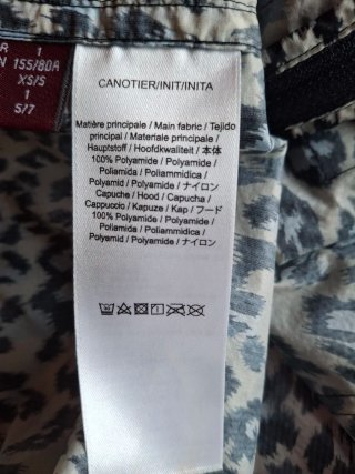 Chubasquero Comptoirs des Cotonniers estampado