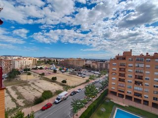 Piso en calle Elda 5