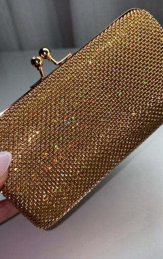 Bolso de fiesta dorado con cristales