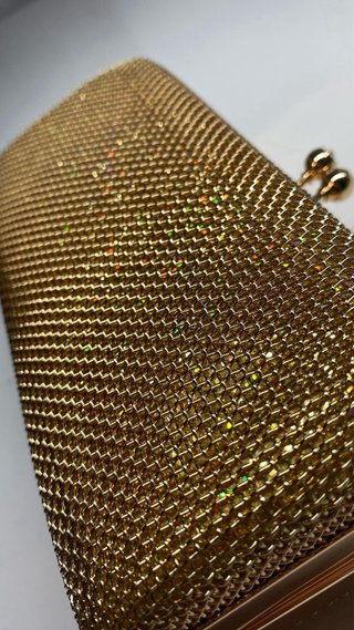Bolso de fiesta dorado con cristales