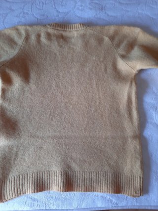 Jersey  Lana  Springgield. Talla S