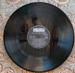 Lp Tina Pavón Sal y duende