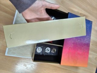 Ultra Premium Charizard Caja Sin Sobres