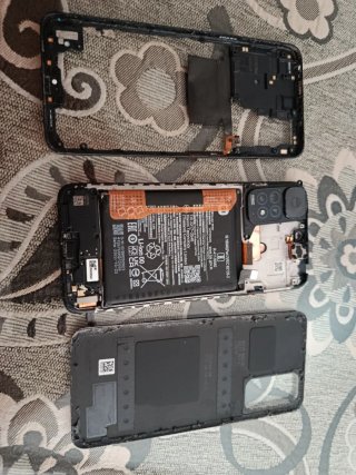 Xiaomi Redmi 11S per parti