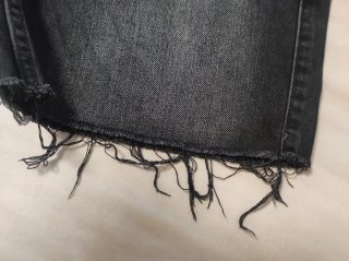 Bermuda vaquera hombre negra. Talla 38