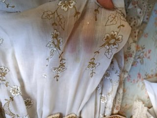 Traje de Fallera Beige y Dorado 10 años