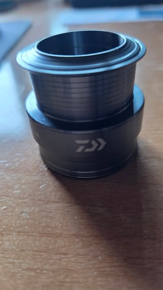 Bobina carrete pesca Daiwa NINJA 1003A