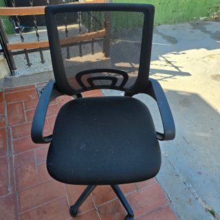 Silla de escritorio negra